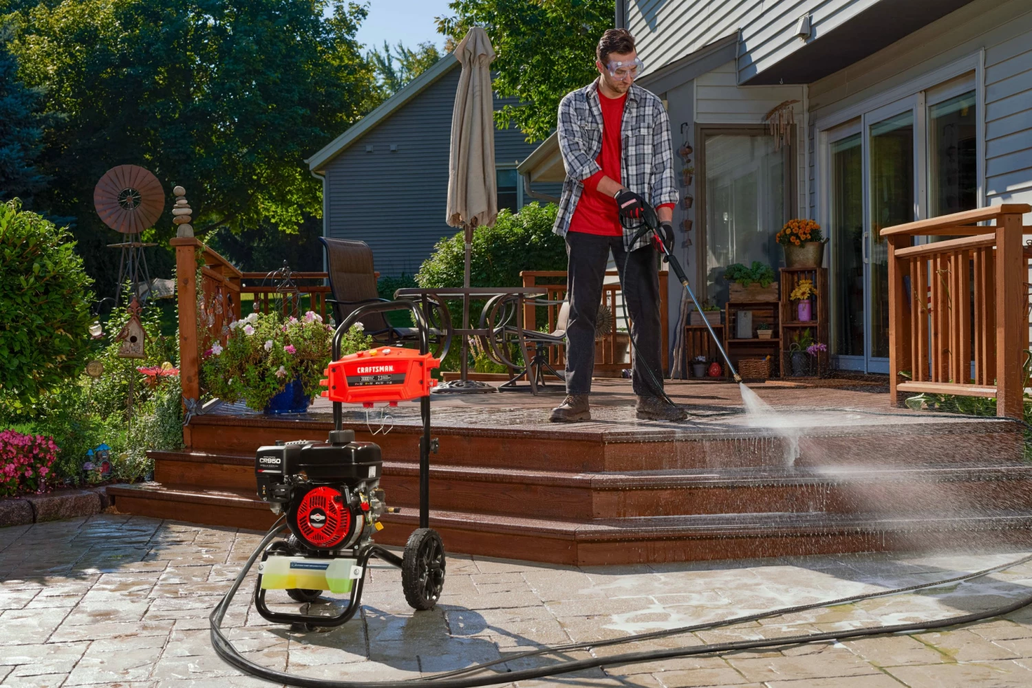 CRAFTSMAN Pressure Washers 3000 PSI 2.3-Gallon Cold Water Gas Pressure Washer Briggs & Stratton Engine 9 CRAFTSMAN Pressure Washers 3000 PSI 2.3-Gallon Cold Water Gas Pressure Washer Briggs & Stratton Engine - Image 9